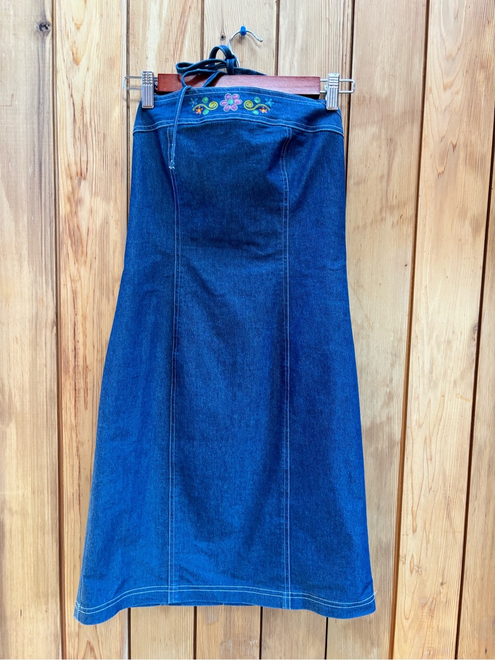 VTG GUESS Jeans Y2K Embroidered Denim Halter Dress Size 7 (fits S) Mini Bodycon